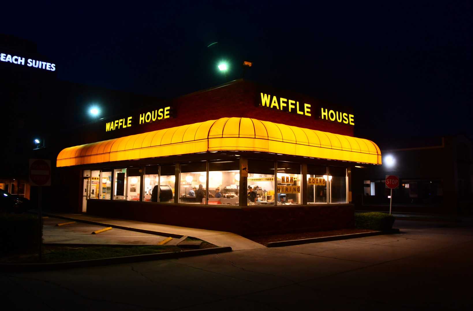 Hurricane Milton Florida Waffle House Closure