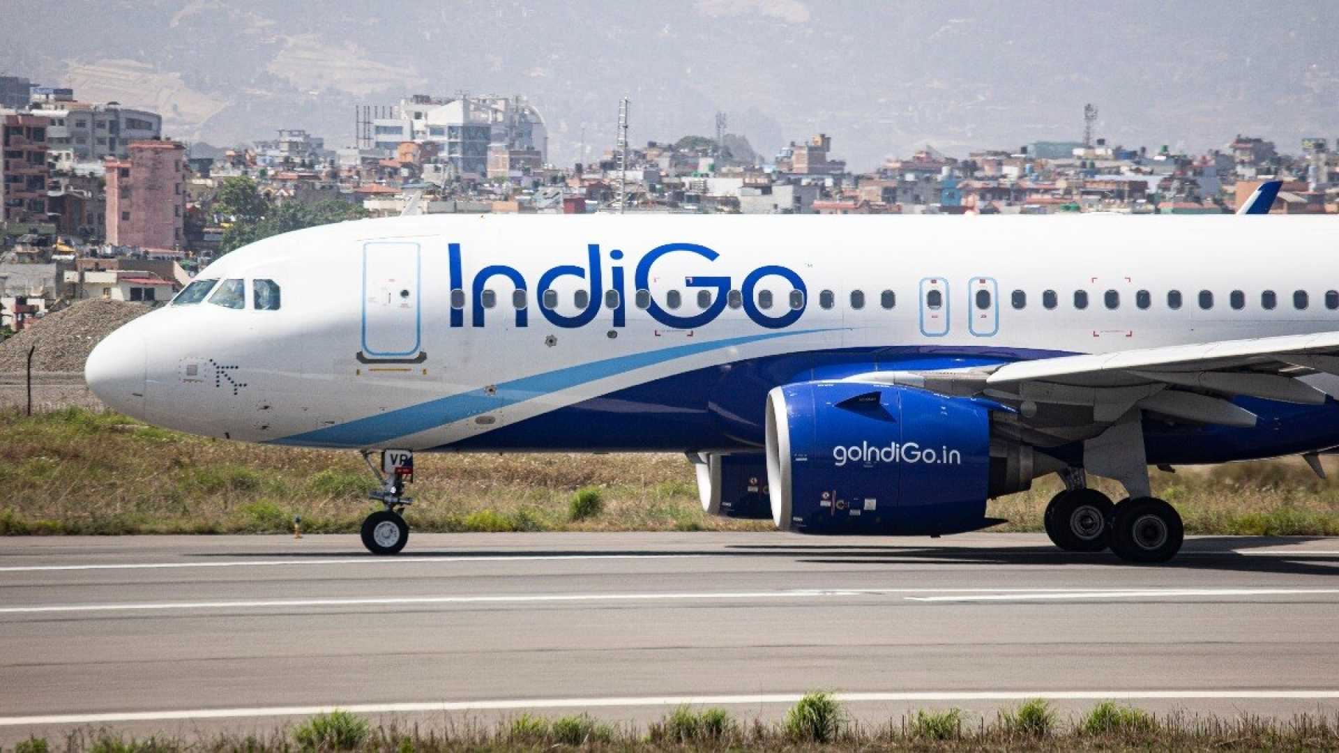 Indigo Flight Emergency Landing Bengaluru