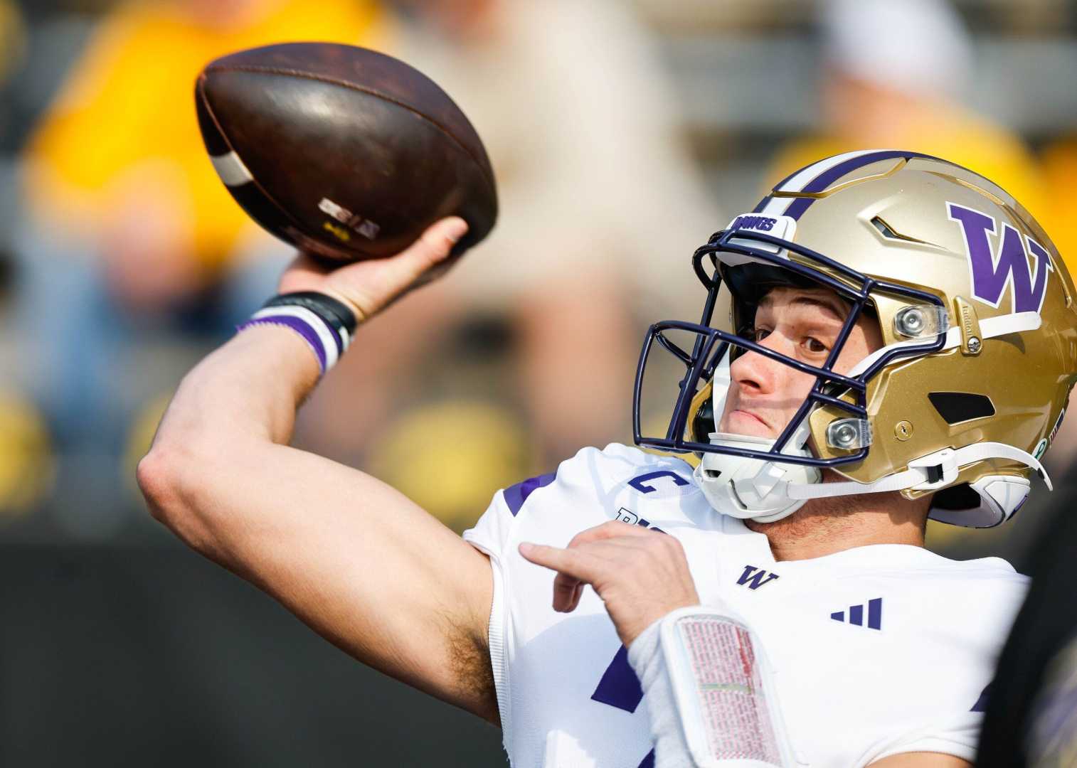 Iowa Hawkeyes Vs Washington Huskies Football Game