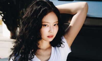 Jennie Mantra Single Artwork