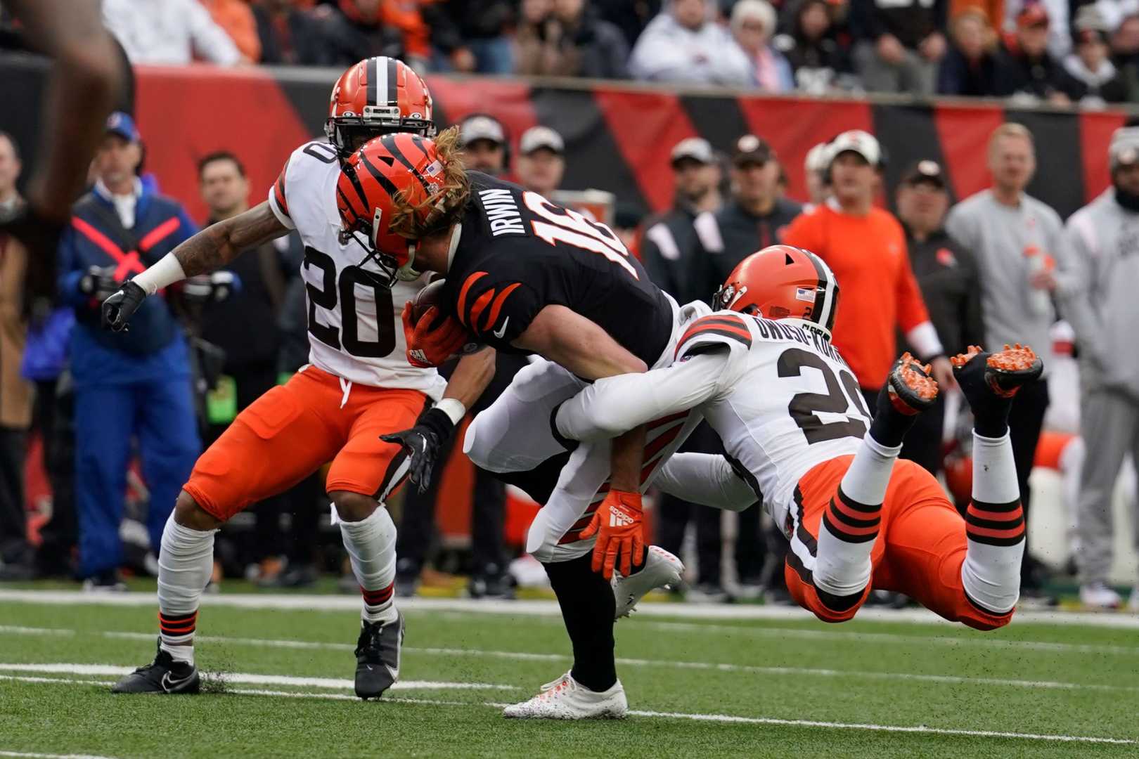 Jeremiah Owusu Koramoah Injury Browns Game