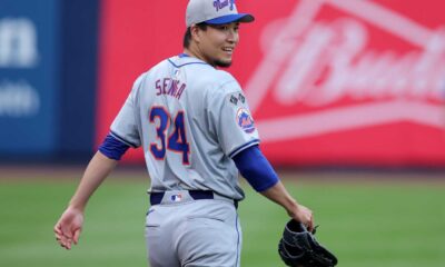 Kodai Senga Pitching For The New York Mets