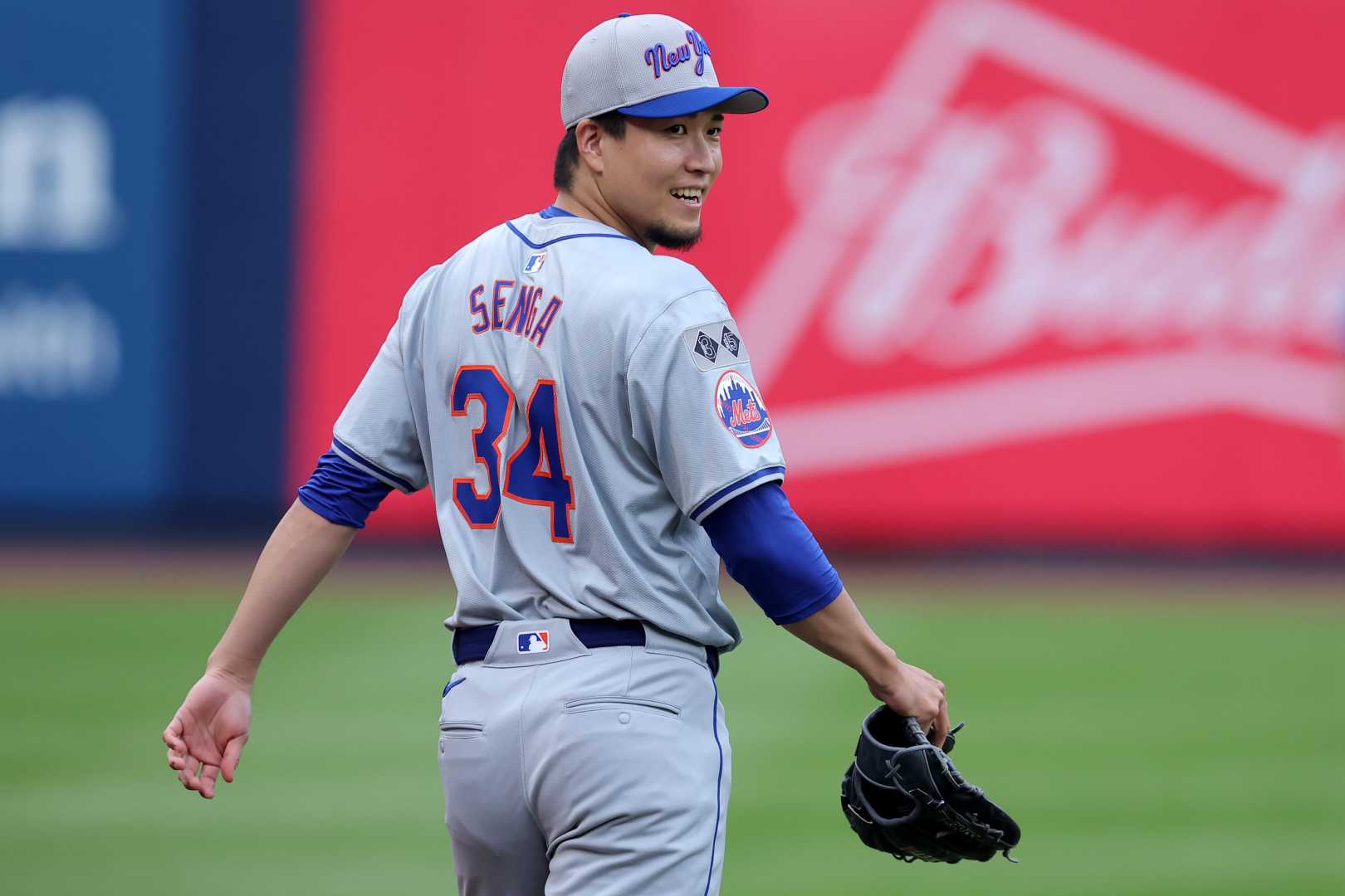 Kodai Senga Pitching For The New York Mets