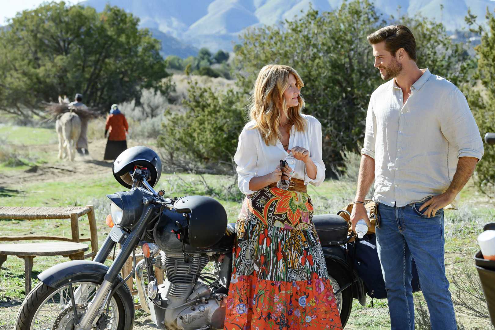 Liam Hemsworth And Laura Dern In Lonely Planet