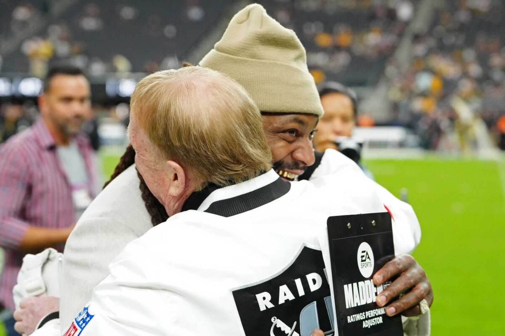 Marshawn Lynch And Mark Davis