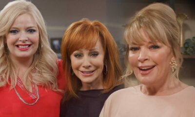 Melissa Peterman And Reba Mcentire Friendship