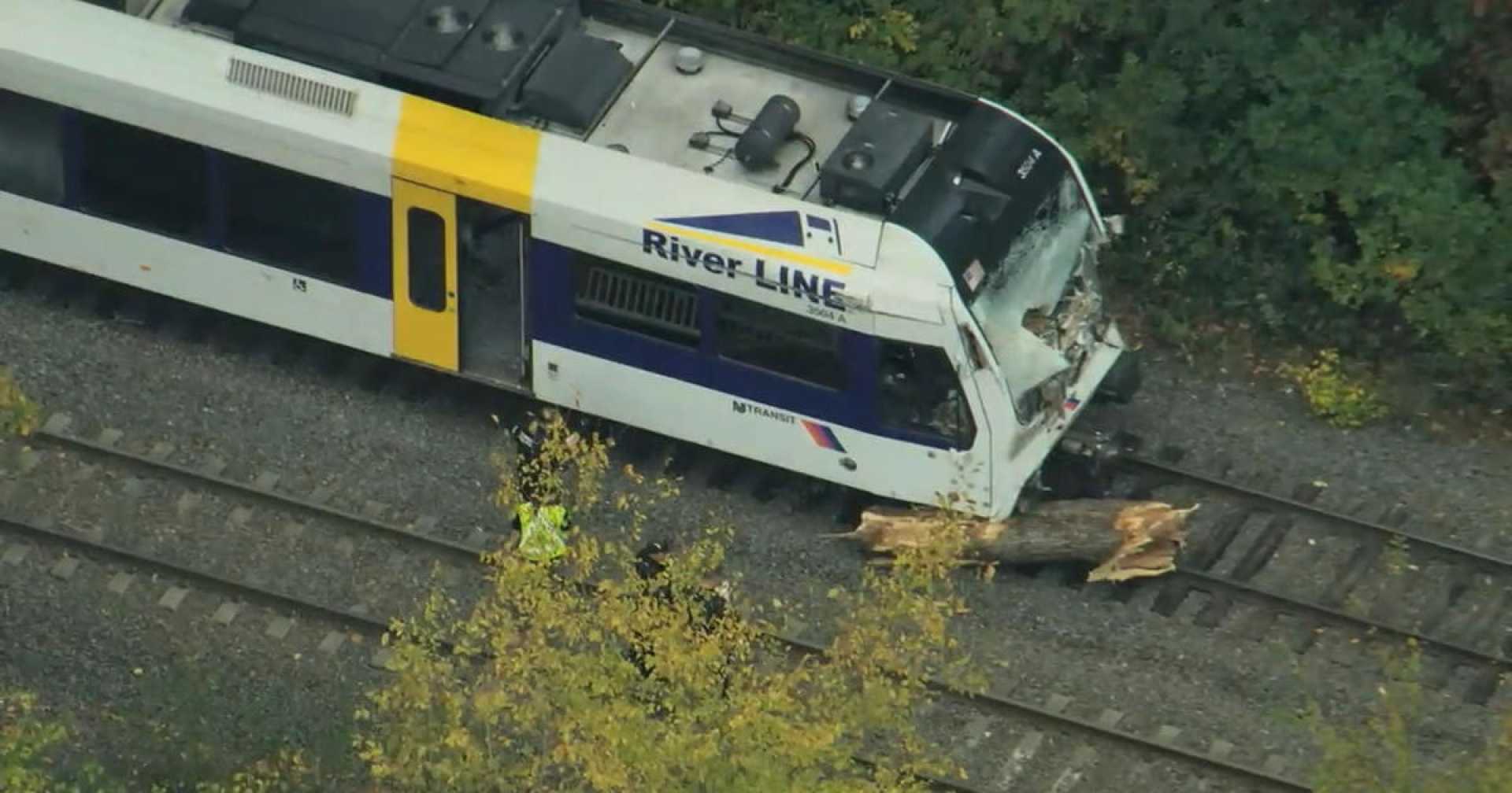 Nj Transit River Line Train Crash Mansfield Township Burlington County