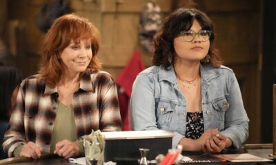 Reba Mcentire Happy's Place Sitcom