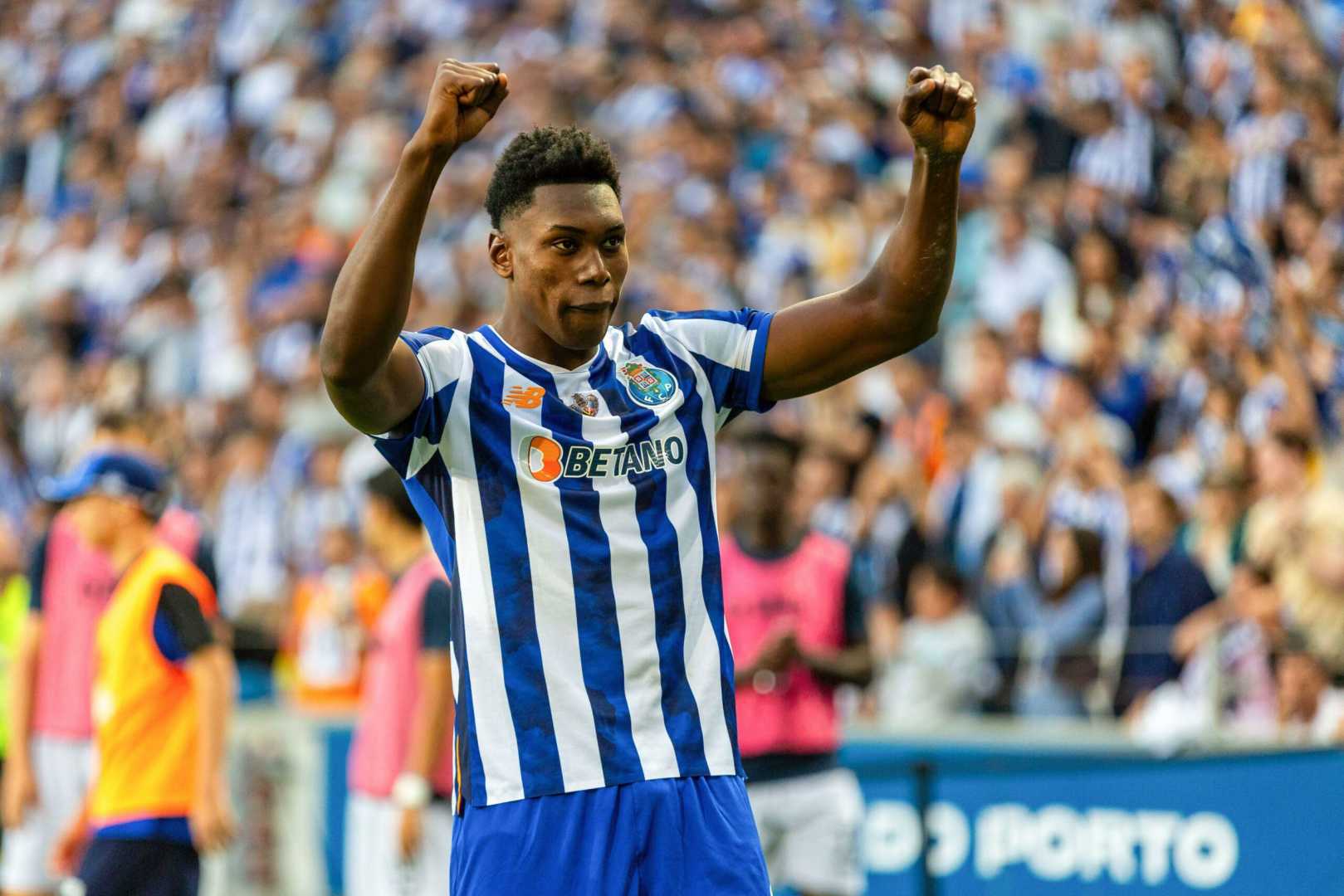 Samu Omorodion Fc Porto