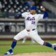 Sean Manaea Pitching For The New York Mets