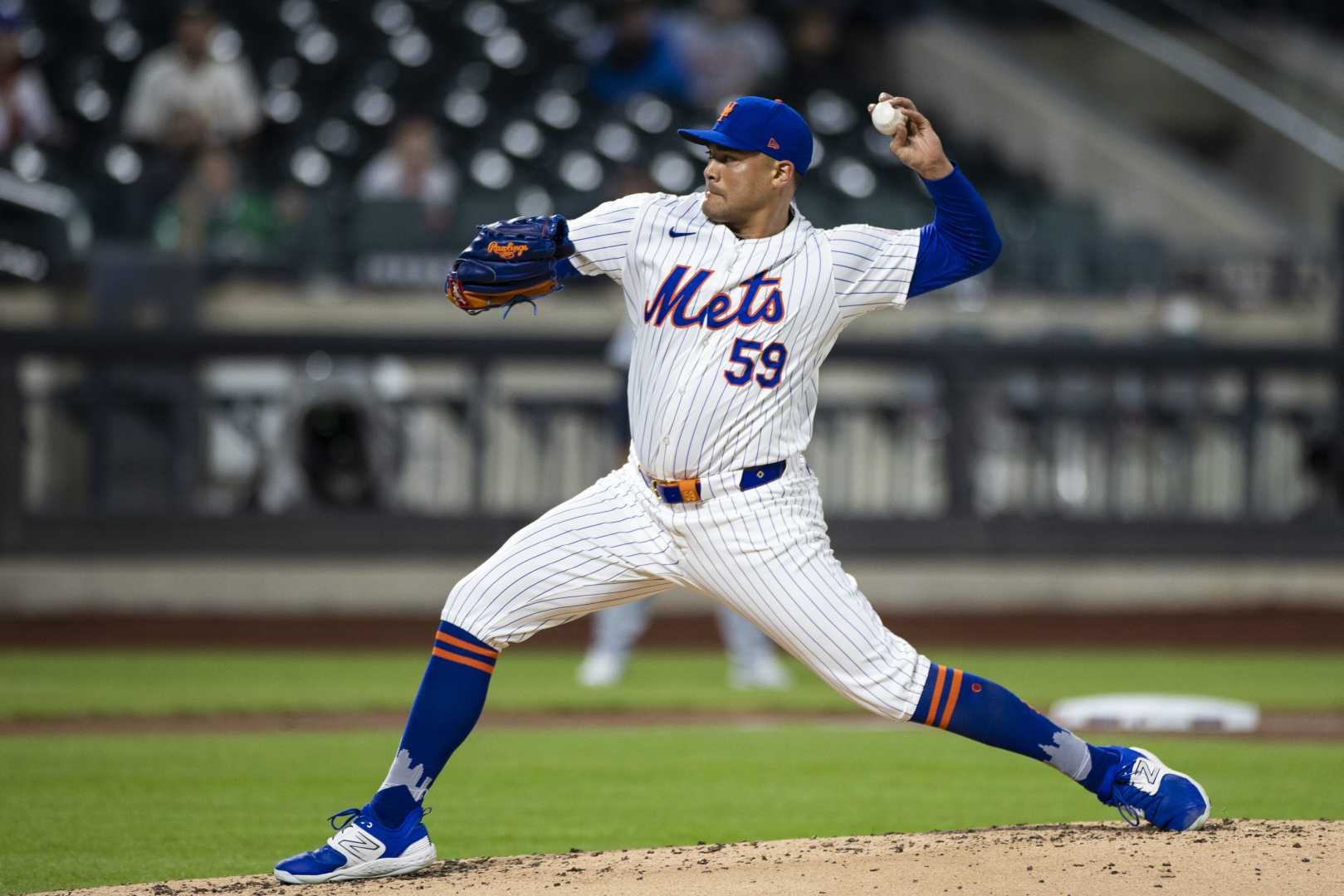 Sean Manaea Pitching For The New York Mets