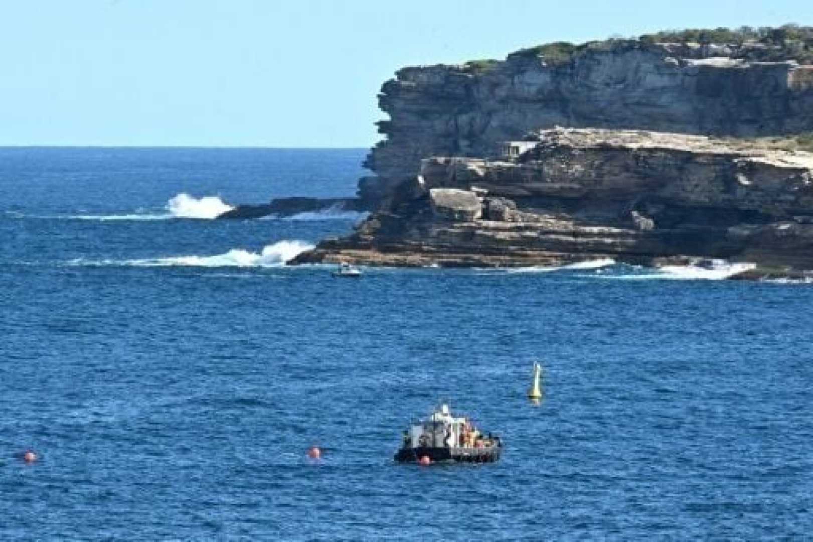 Sydney Beach Oil Spill