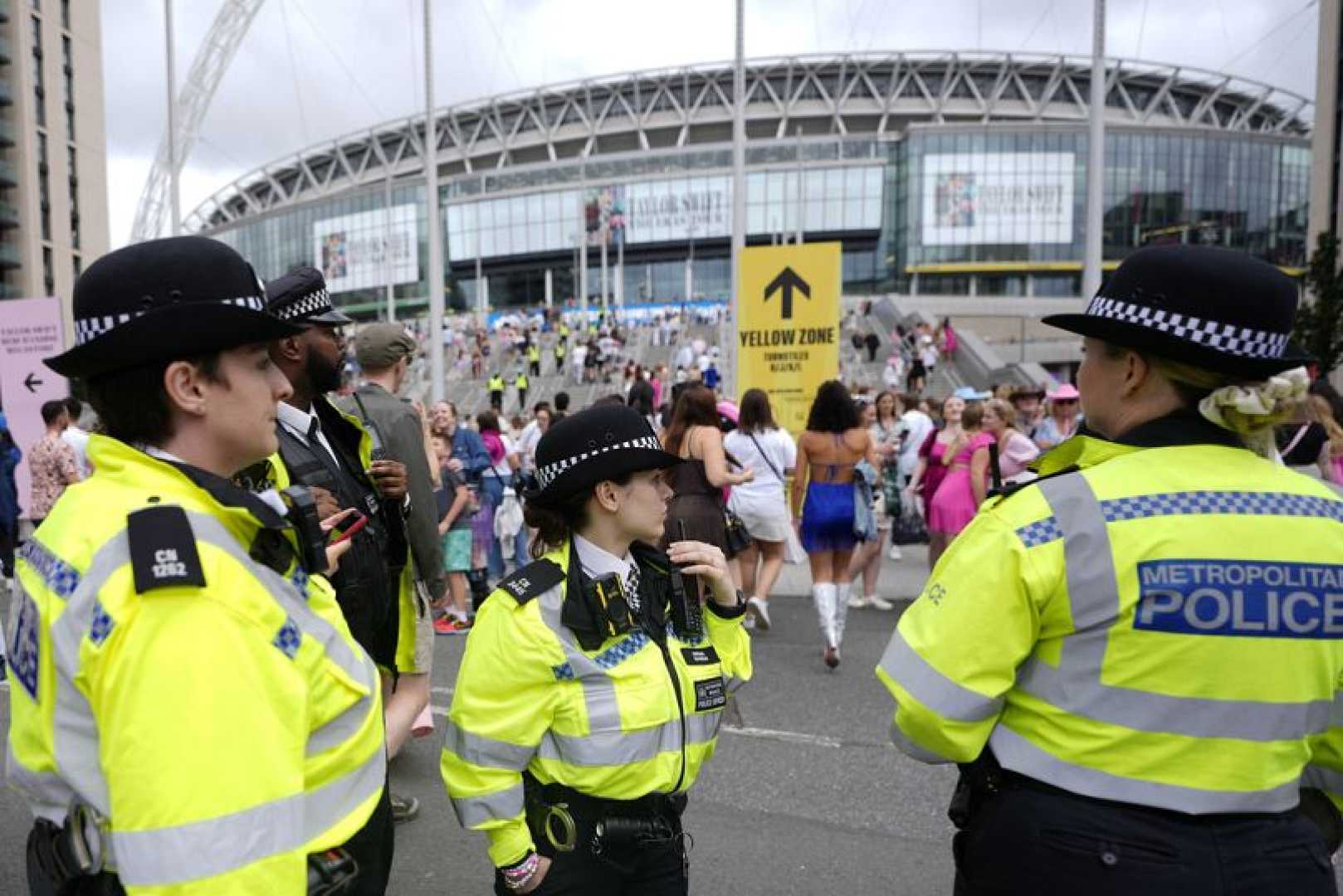 Taylor Swift London Concert Police