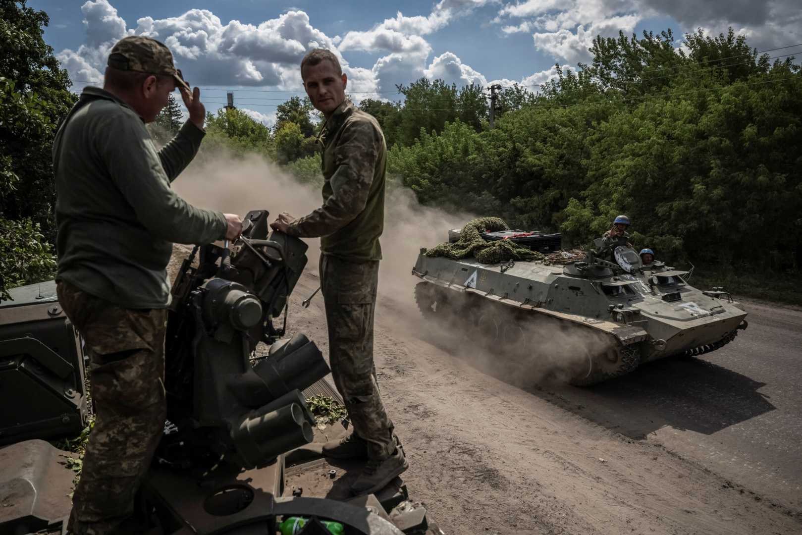 Ukrainian Soldiers Defending Frontline