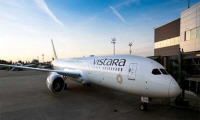 Vistara Boeing 787 Delhi Airport