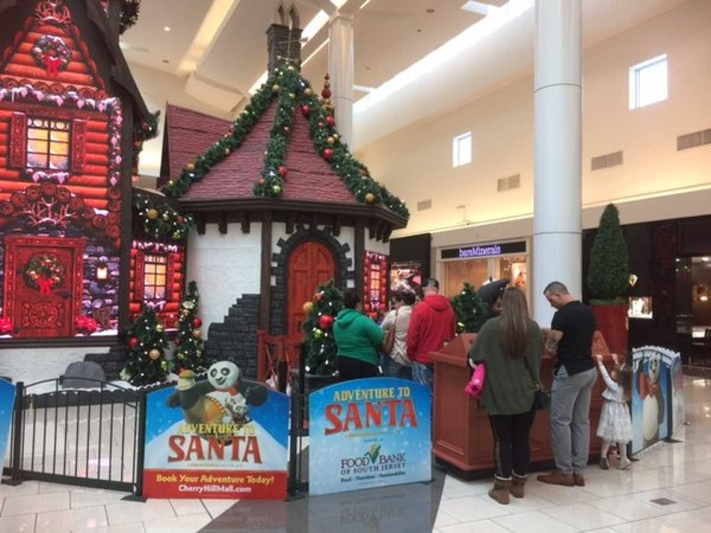 Cherry Hill Mall Holiday Deals