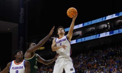 Florida Gators Basketball Team Playing Against Jacksonville Dolphins