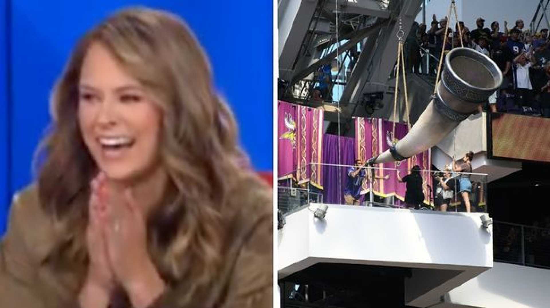 Jamie Erdahl Blowing The Gjallarhorn At U.s. Bank Stadium