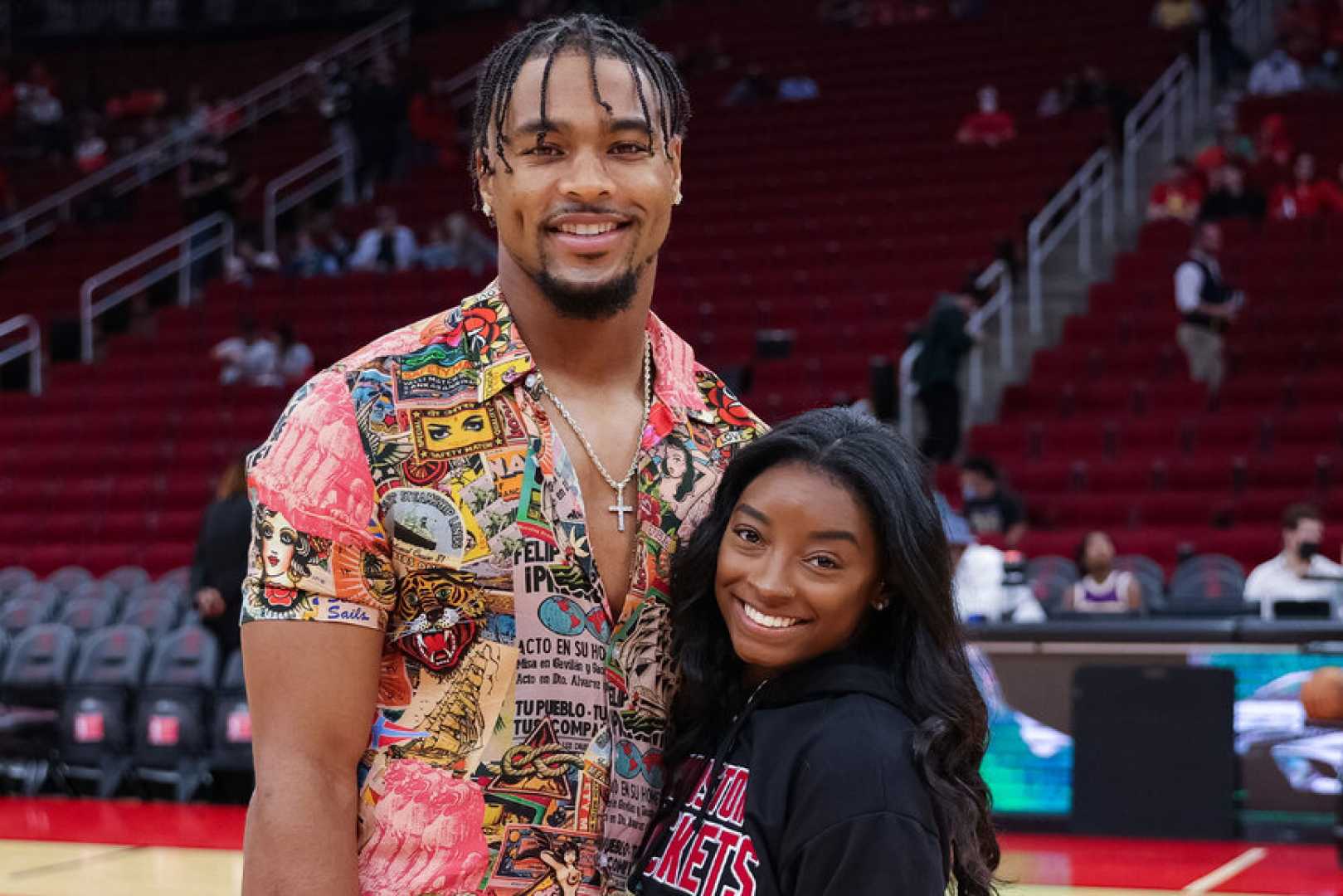 Jonathan Owens Simone Biles