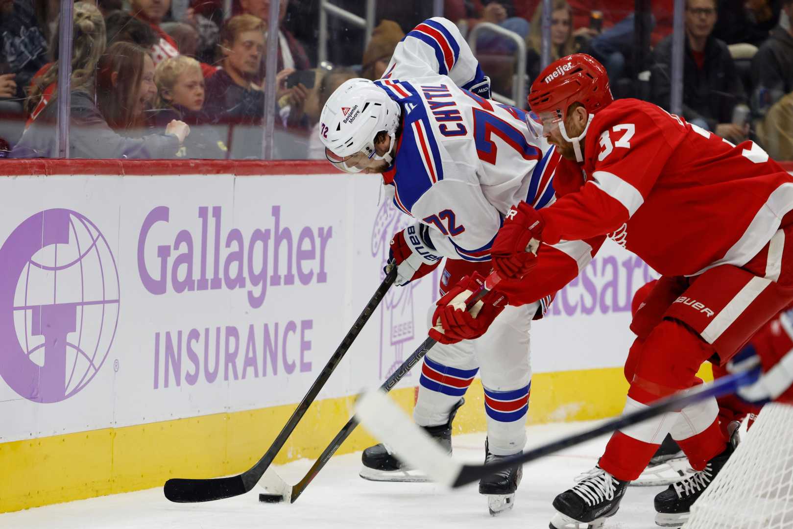 Jonathan Quick Save Against Detroit Red Wings