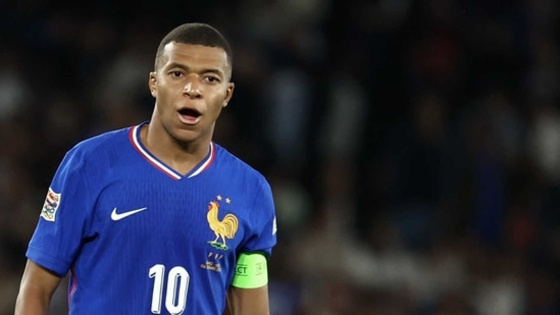 Kylian Mbappe And Didier Deschamps Controversy