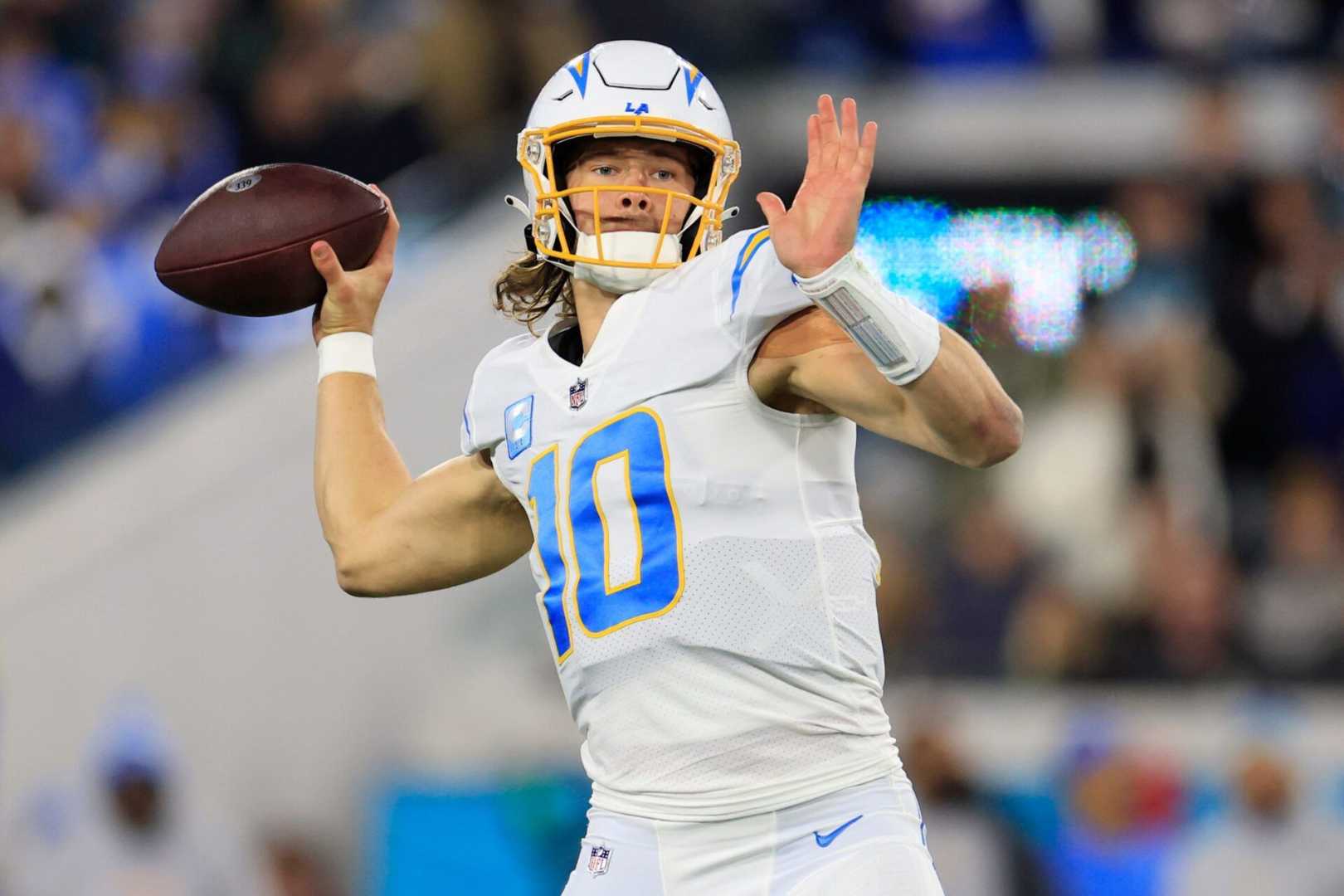 Los Angeles Chargers Schedule And Players