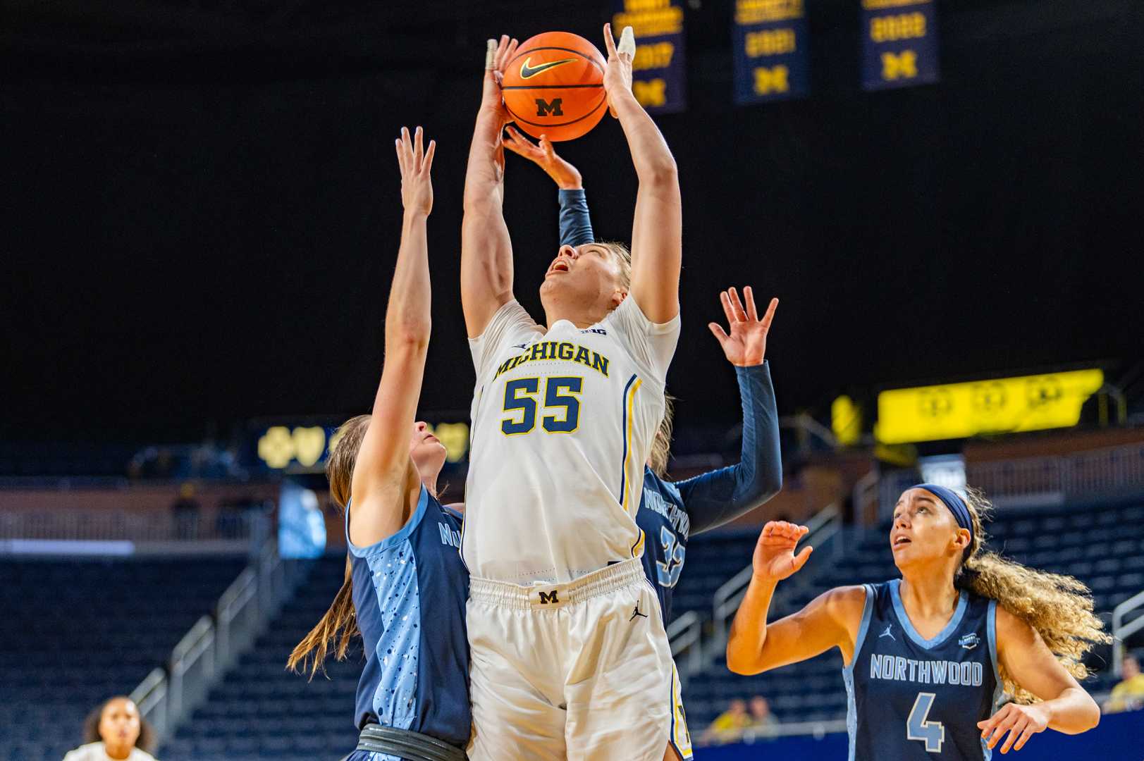 Michigan Basketball Team 2024 Season Opener