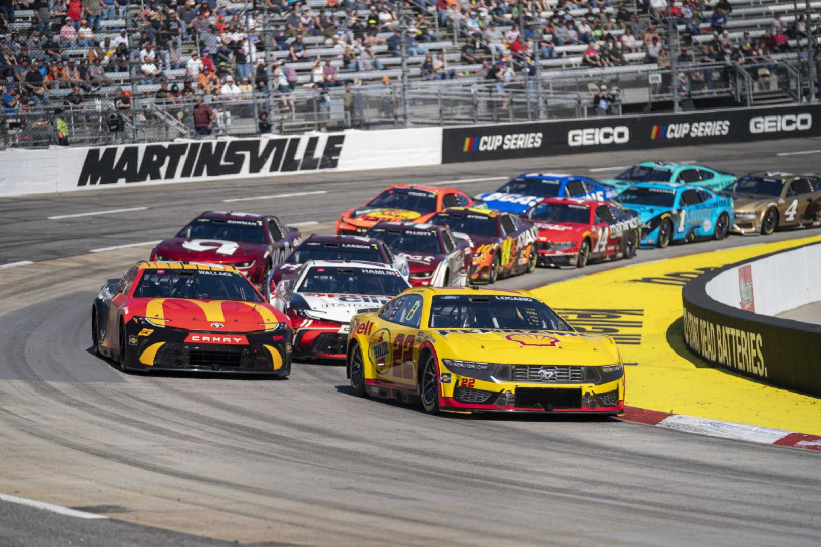 Nascar Qualifying At Martinsville Speedway