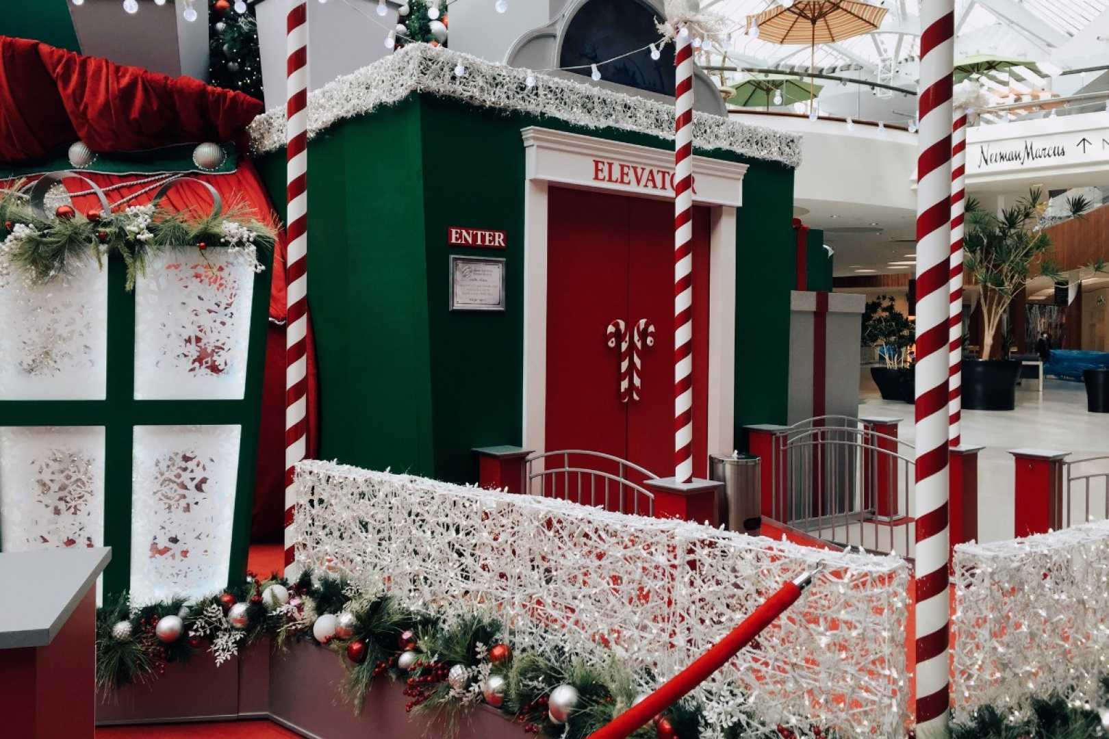 Natick Mall Santa's Elevator Express Holiday Event