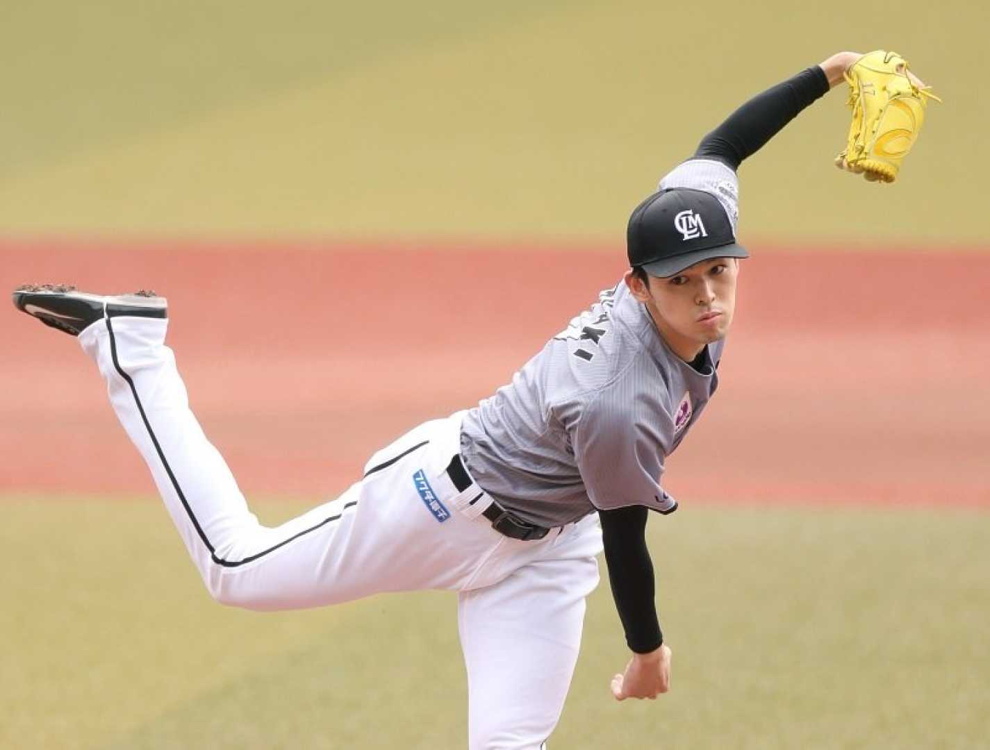 Roki Sasaki Pitching For Chiba Lotte Marines