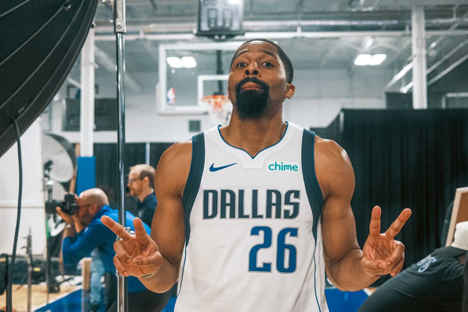 Spencer Dinwiddie Playing For The Dallas Mavericks