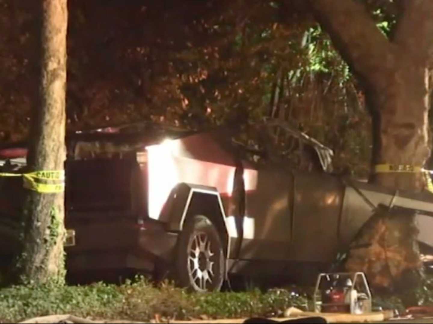 Tesla Cybertruck Crash Piedmont California