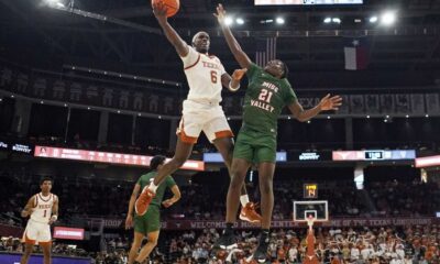 Texas Longhorns Vs Saint Joseph's Basketball Game