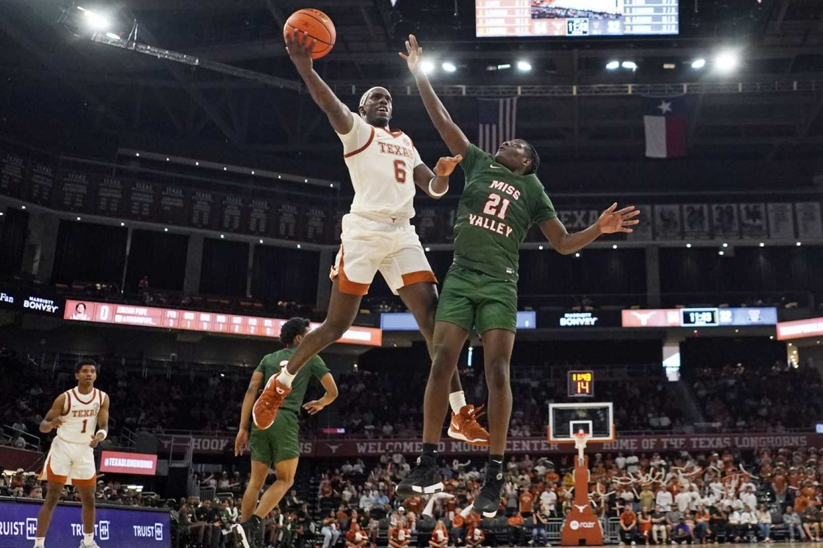 Texas Longhorns Vs Saint Joseph's Basketball Game