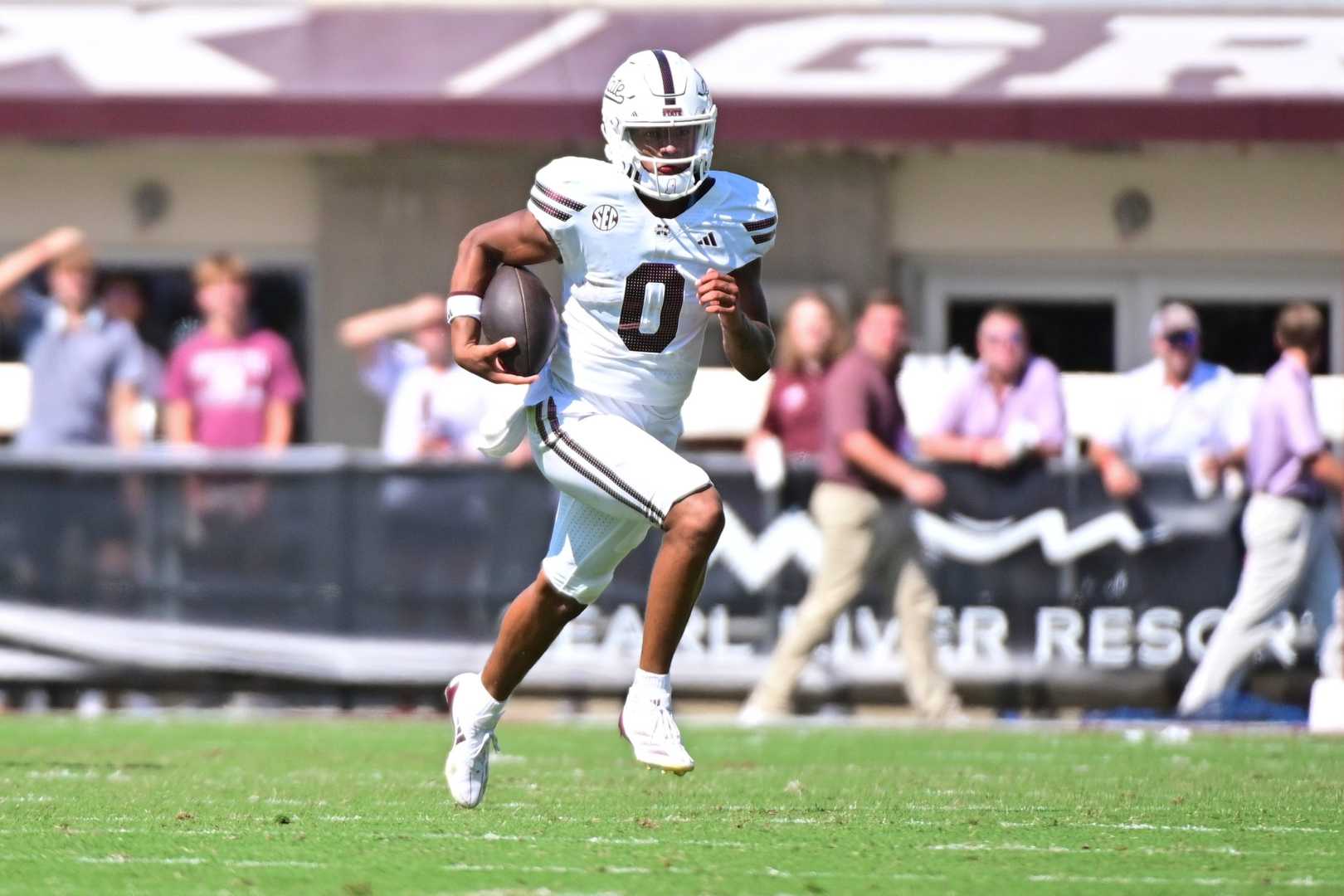 Michael Van Buren Mississippi State Quarterback