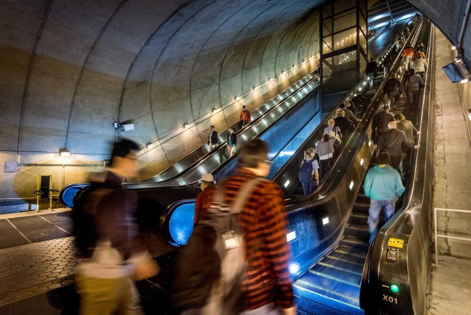 Rosslyn Metro Station Escalator Replacement