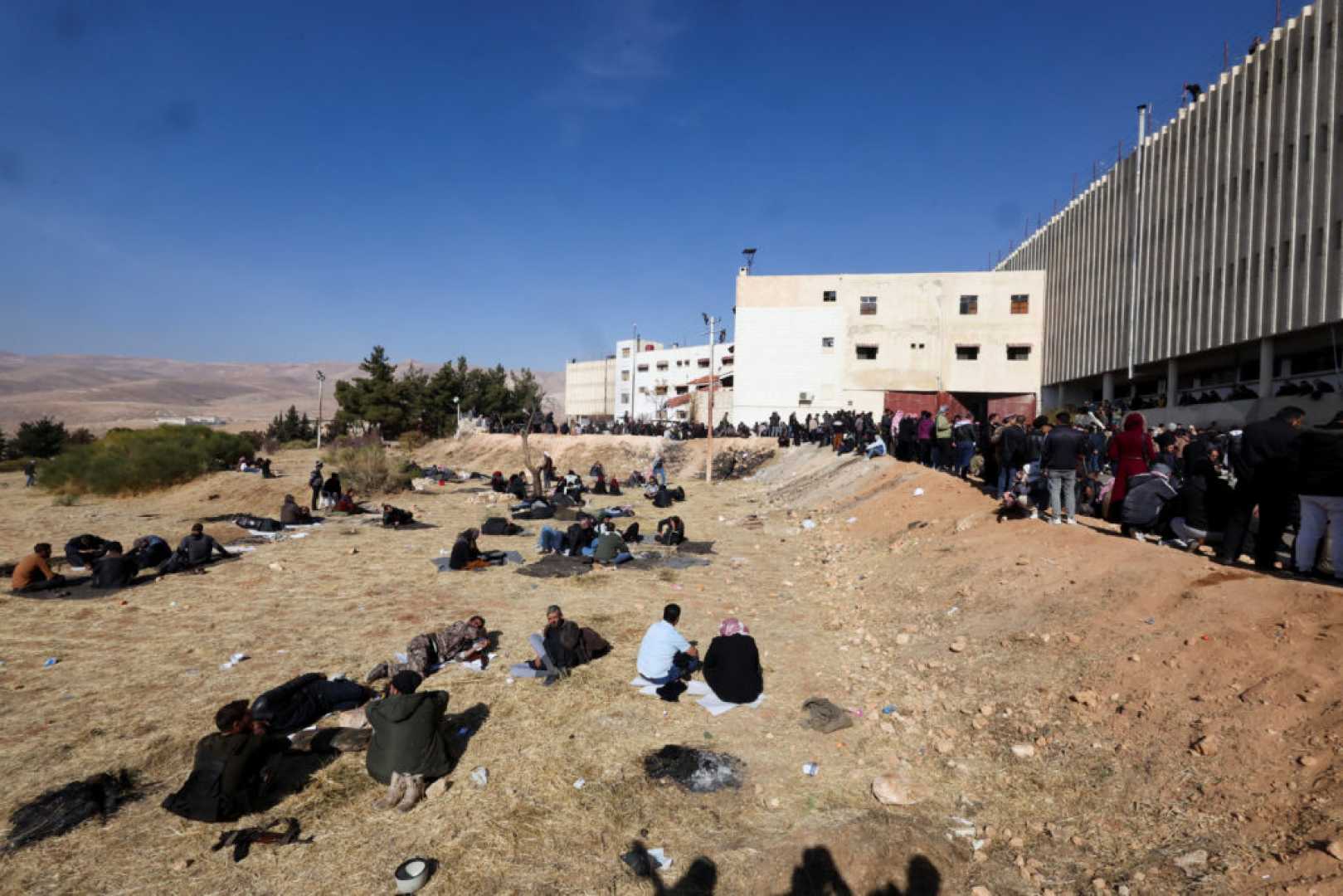 Sednaya Prison Damascus Syria Rebels Liberate Prisoners