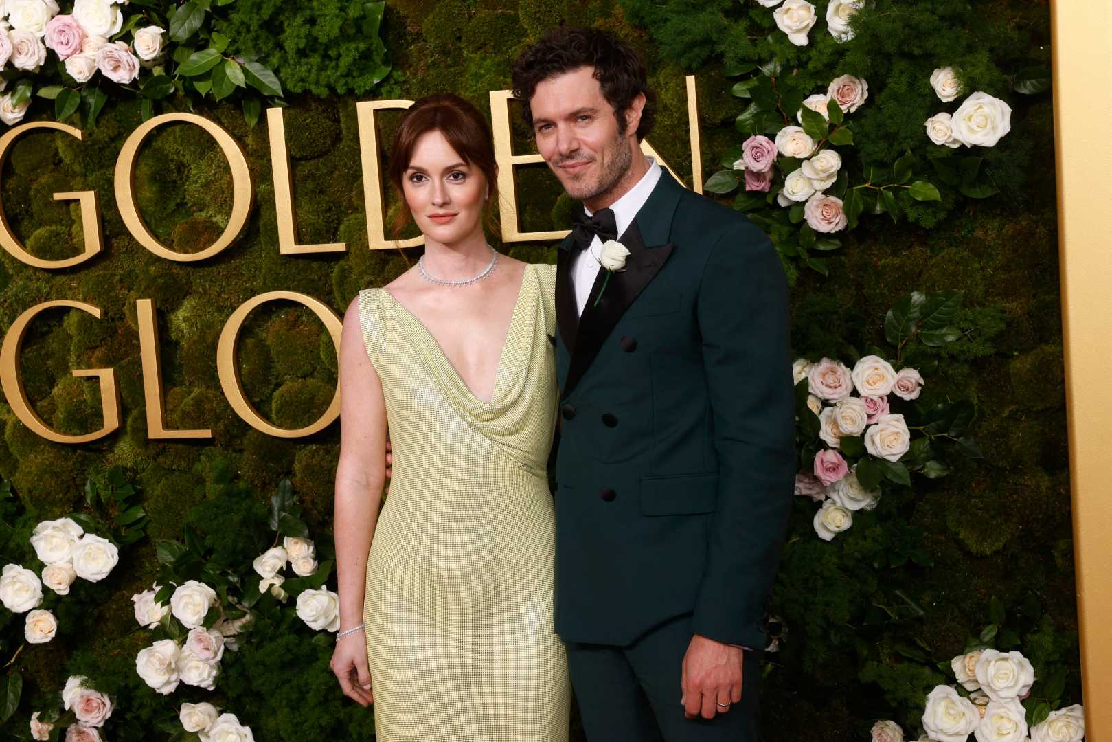 Adam Brody Leighton Meester Golden Globes Red Carpet