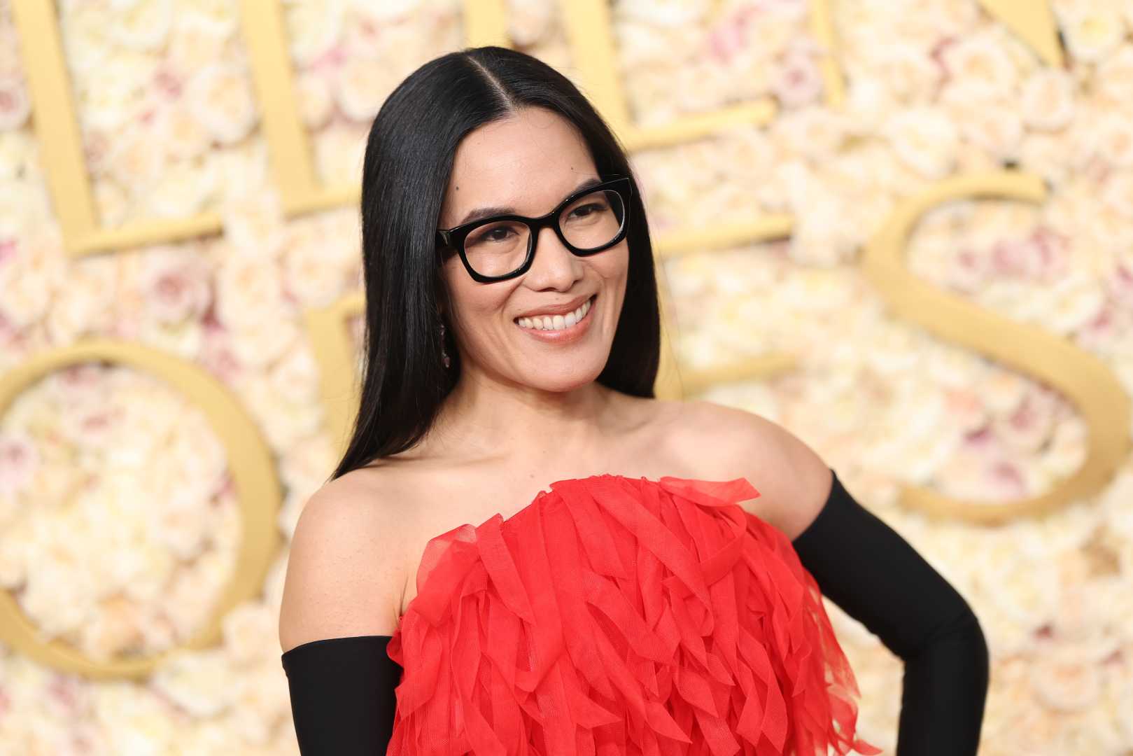 Ali Wong Golden Globes 2025 Red Carpet