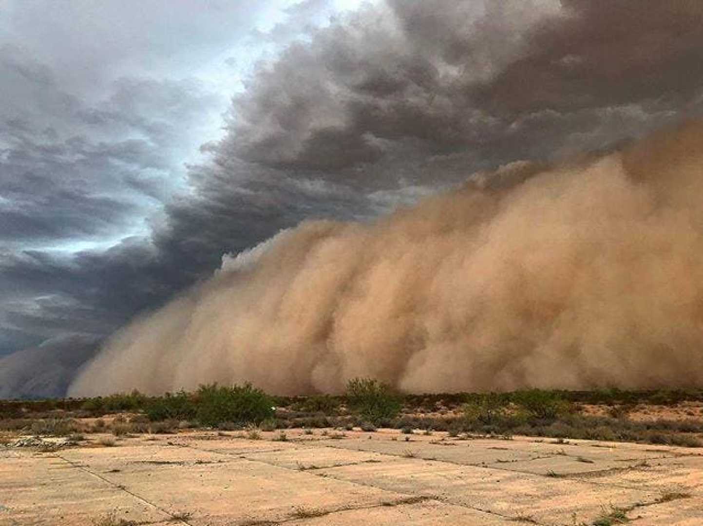 Arizona Windy Weather Landscape With Dust Clouds