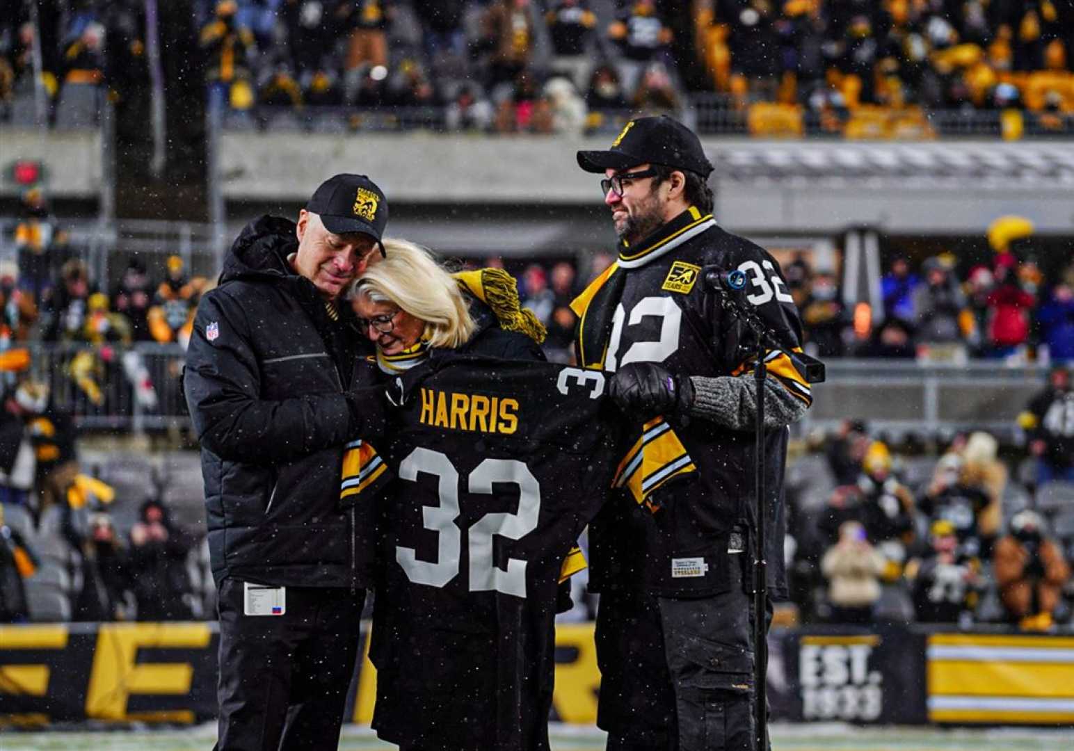 Art Rooney Ii Franco Harris Jersey Retirement Ceremony