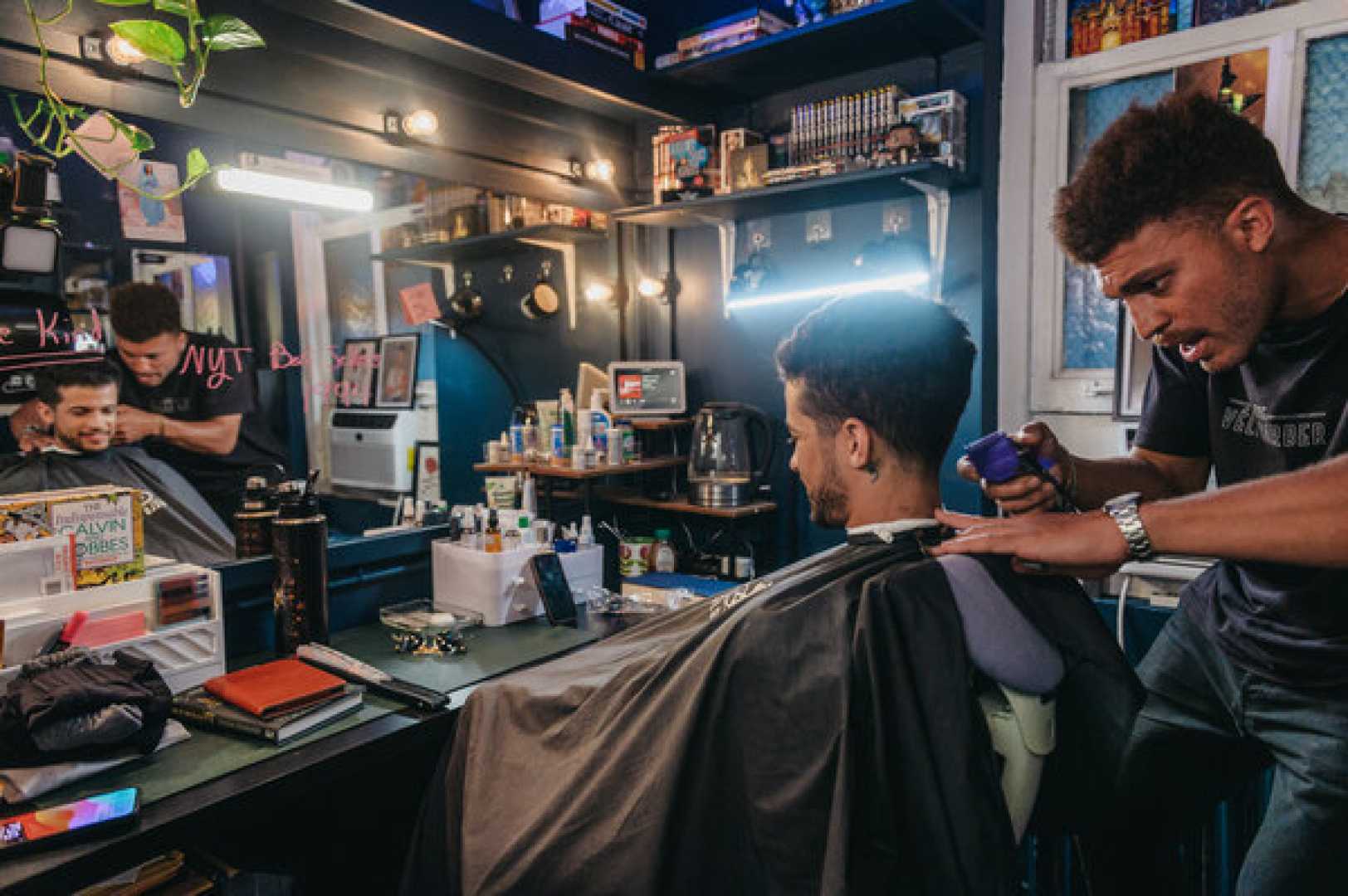 Astoria Queens Barbershop Political Discussion