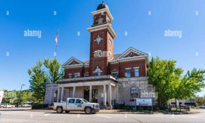 Butler County Courthouse Exterior Daytime