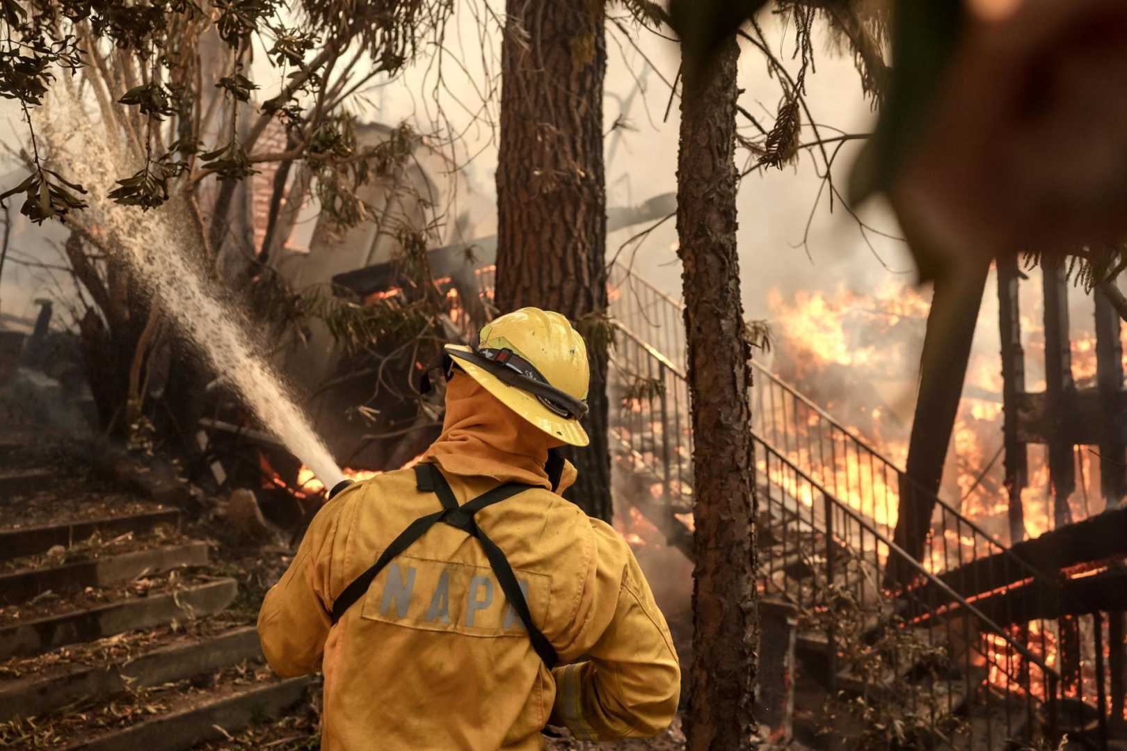 California Wildfire 2025 Pacific Palisades Firefighter