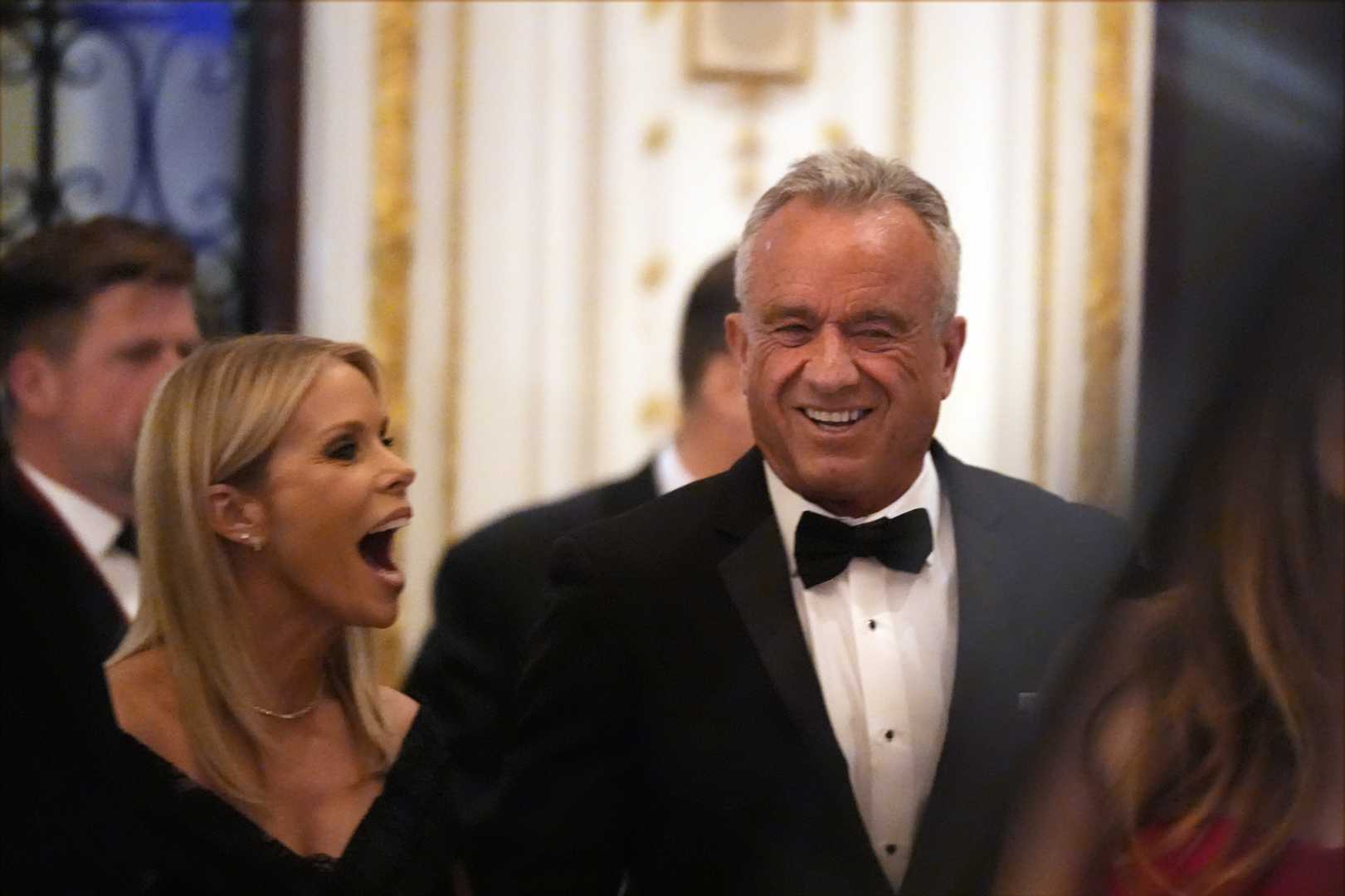 Cheryl Hines Robert F. Kennedy Jr. Mar A Lago