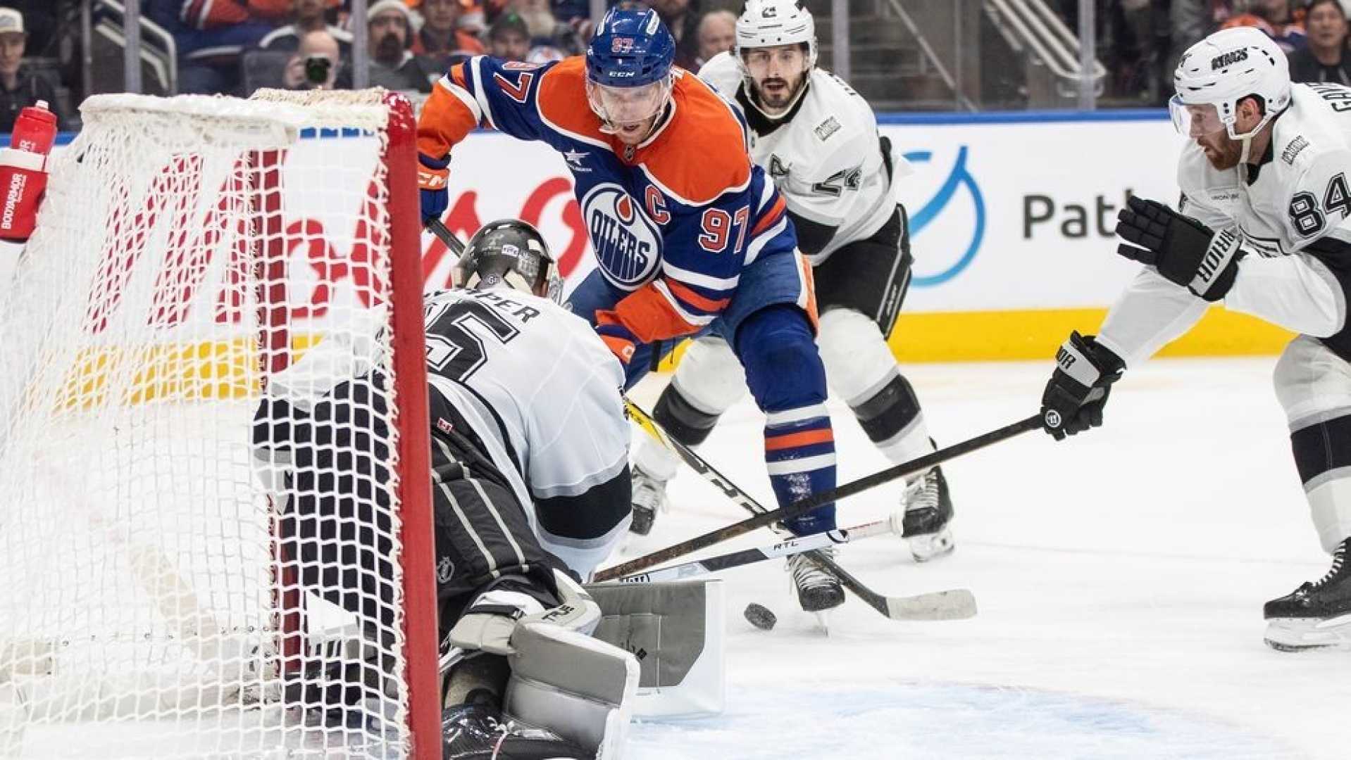 Connor Mcdavid Edmonton Oilers Game Action