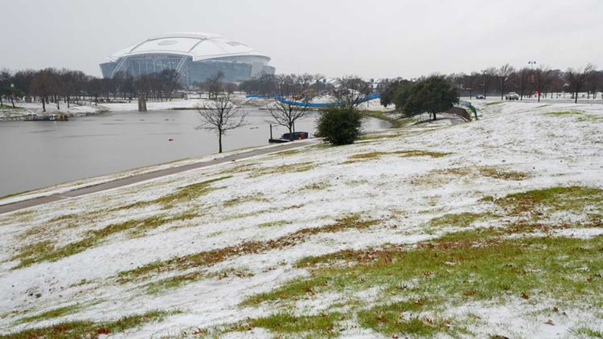 Cotton Bowl 2025 At&t Stadium Snow