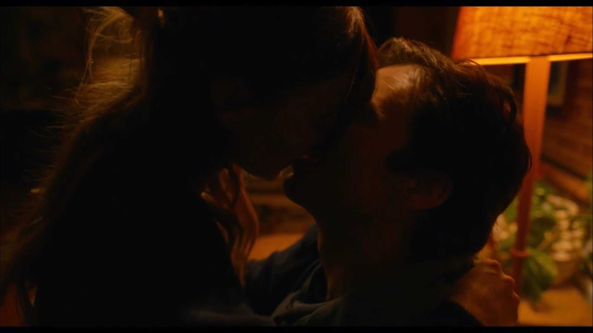 Daisy Edgar Jones Sebastian Stan Fresh Kissing Scene