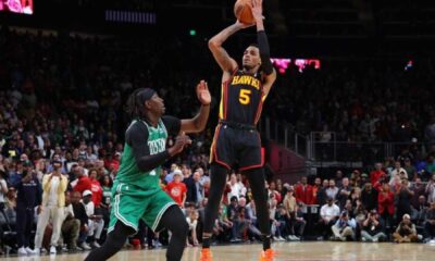 Dejounte Murray Nba Game Action Shot