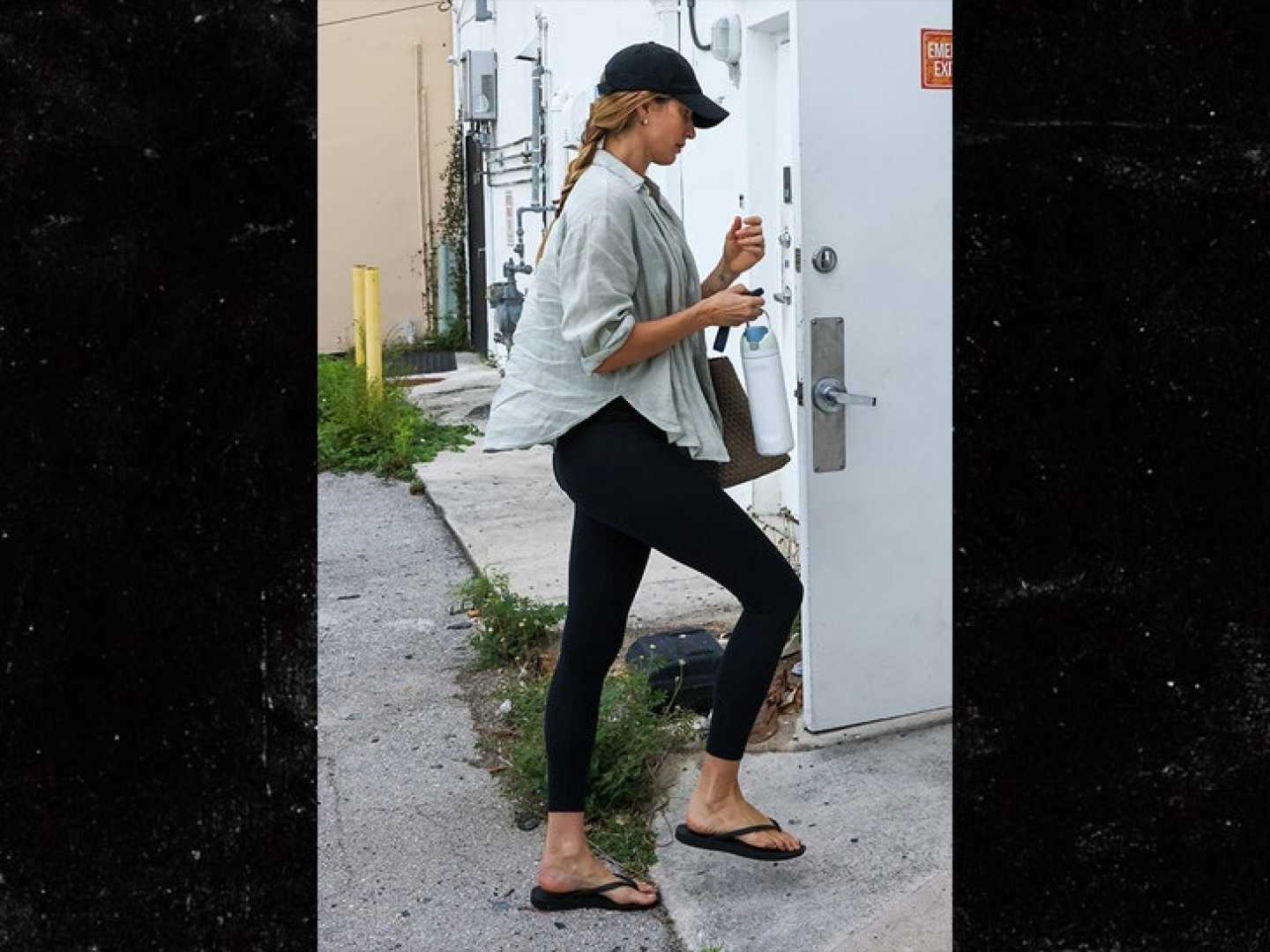 Gisele Bundchen Miami Baby Bump 2025